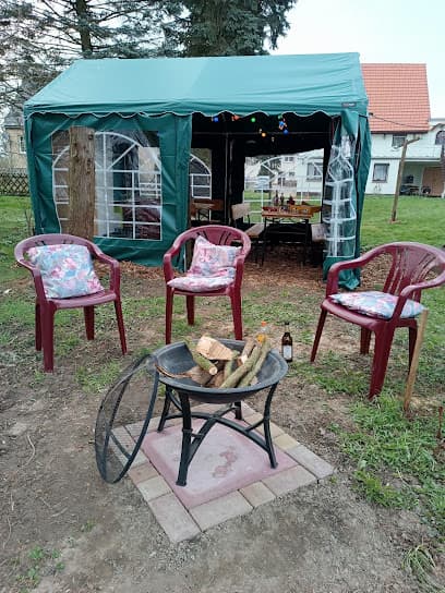 Camping mal anders! Zelt- u. Stellplatzvermietung Geringswalde