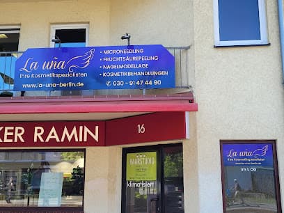 La uña Ihre Kosmetikspezialisten