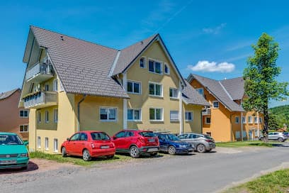 K.D.H Hausverwaltung Wohnanlage Lindenallee 14-20